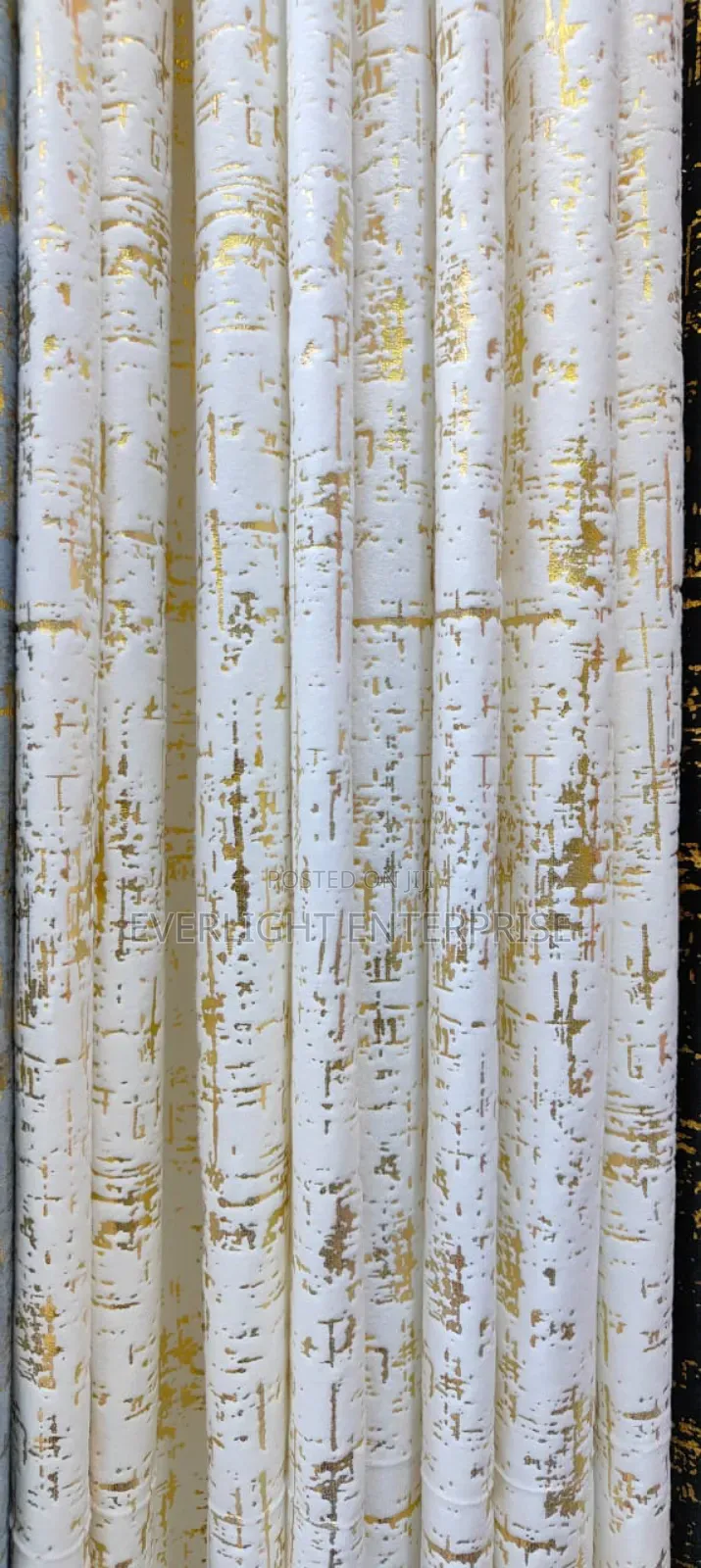 2 Pc Velvet Curtains(Thunder Effect)/ Crush Prints