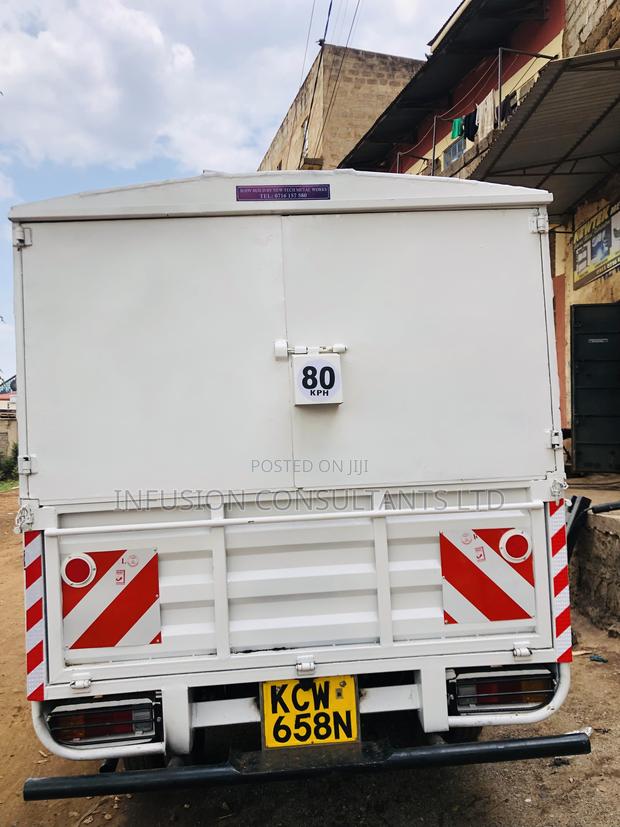 Mazda Bongo Truck 2012 White - thumbnail 7