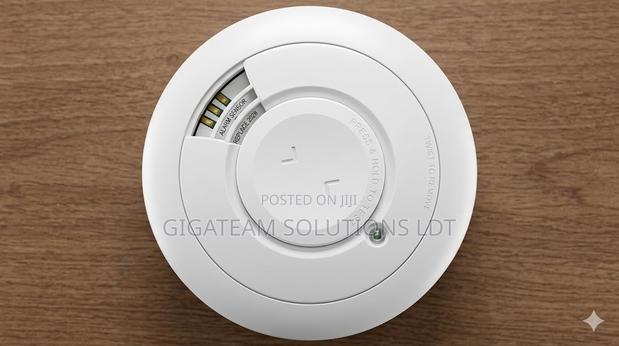 Battery Powered Smoke Detector