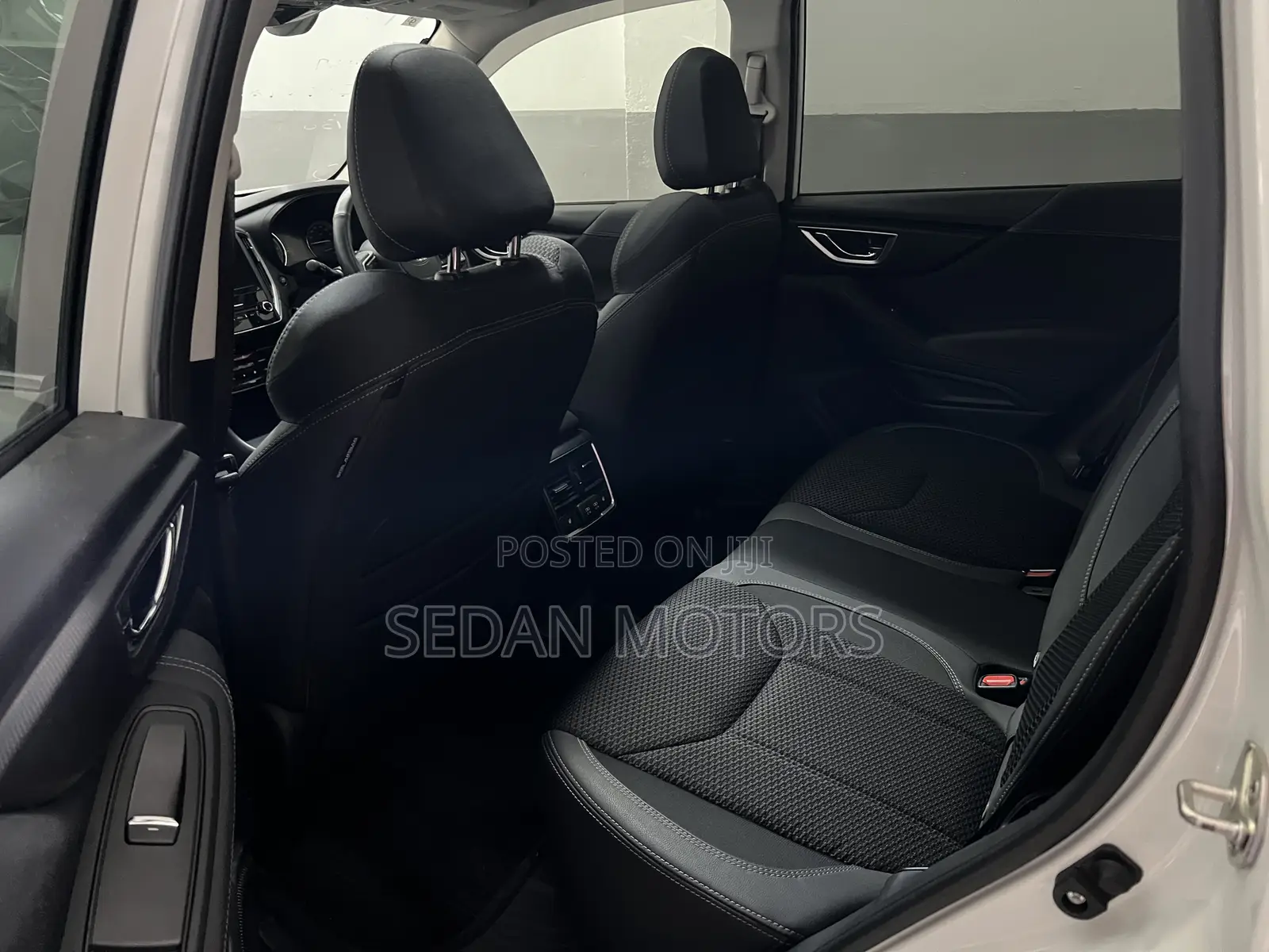 Subaru Forester 2019 Off white