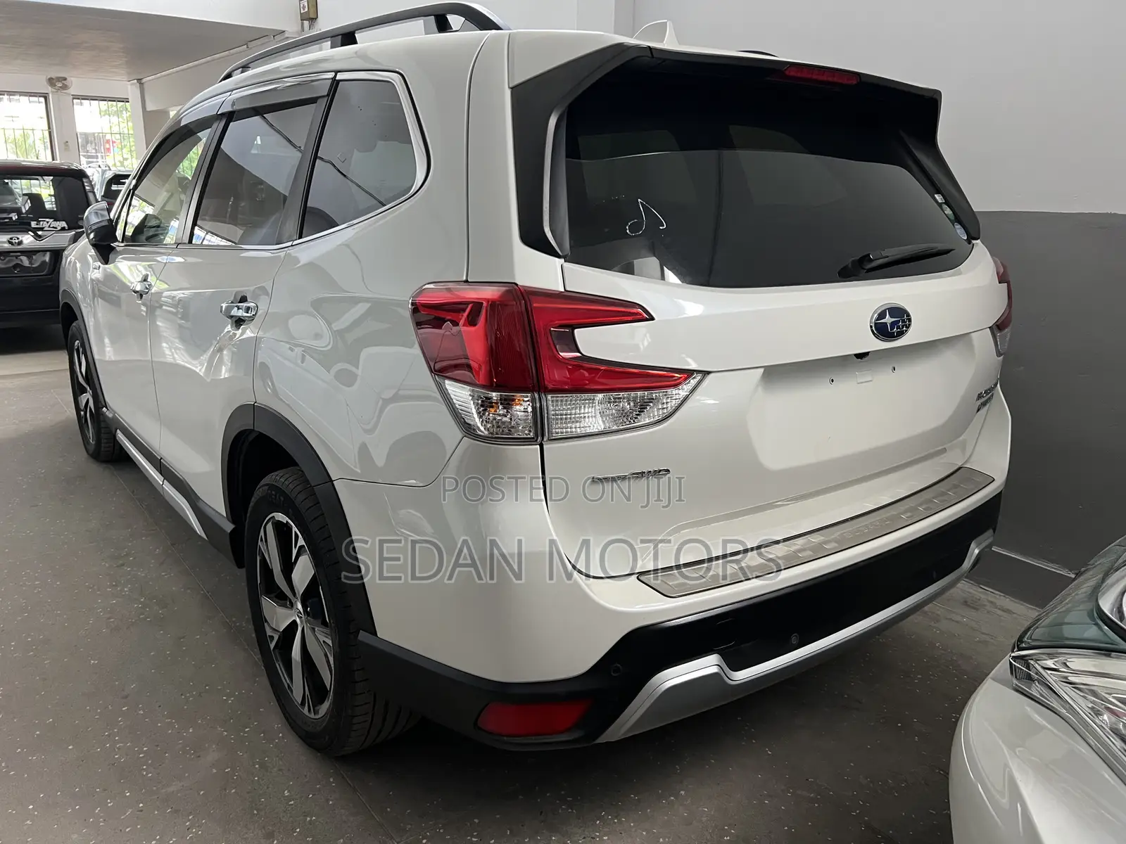 Subaru Forester 2019 Off white