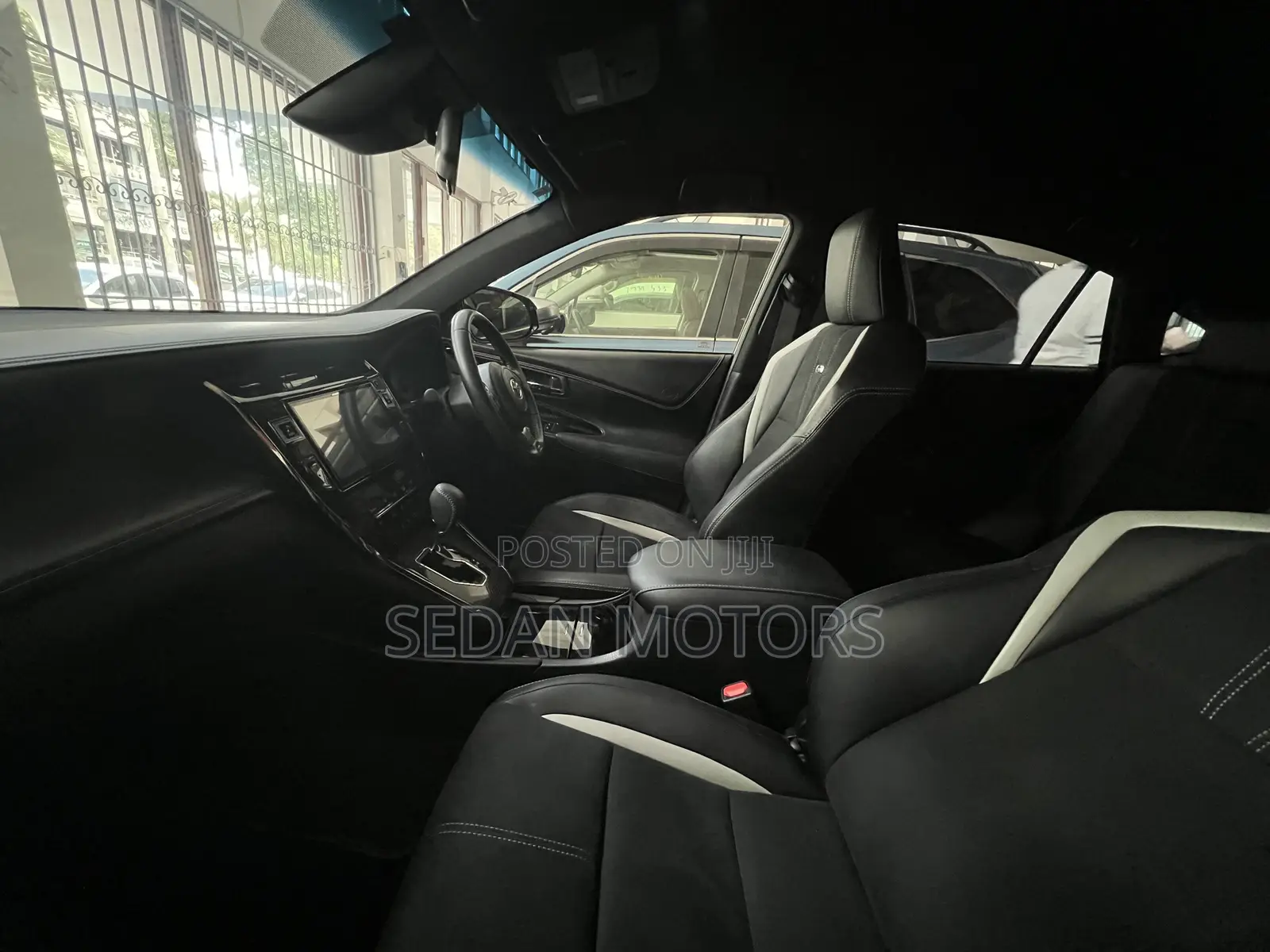 Toyota Harrier 2019 Matt Black
