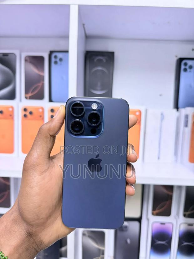 Apple iPhone 15 Pro 256 GB Blue