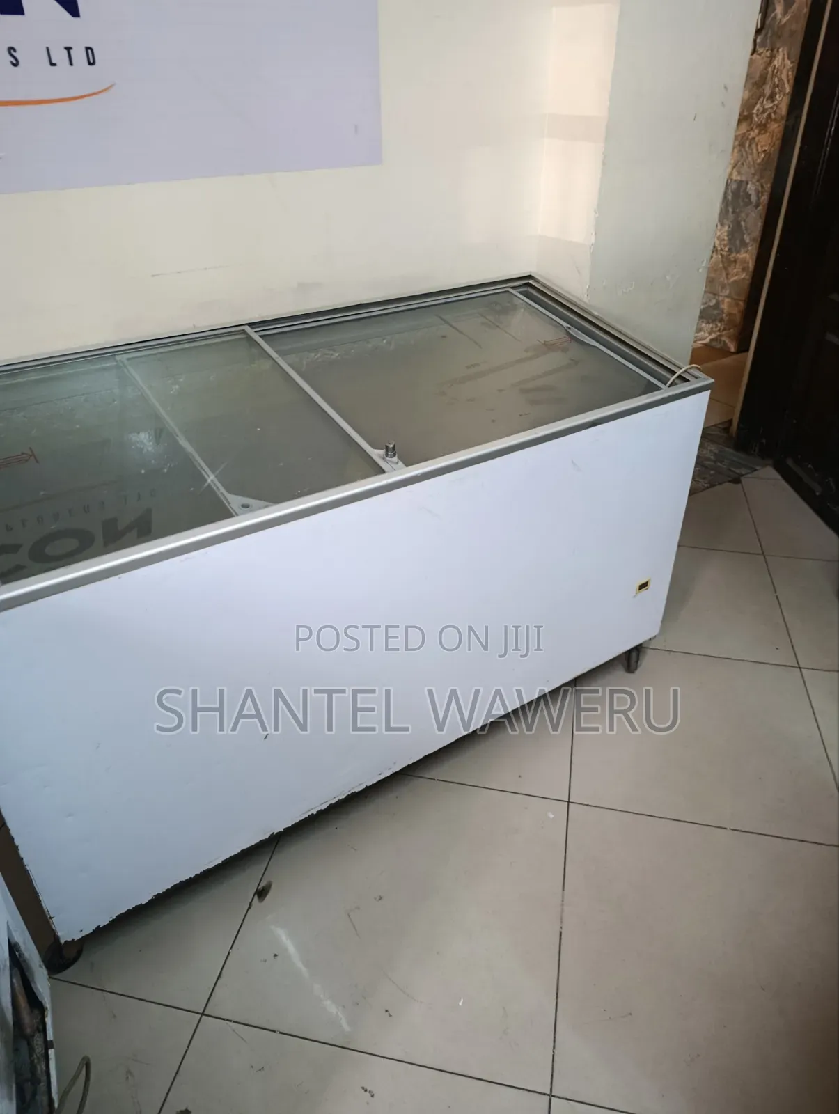 500itres Display Freezer