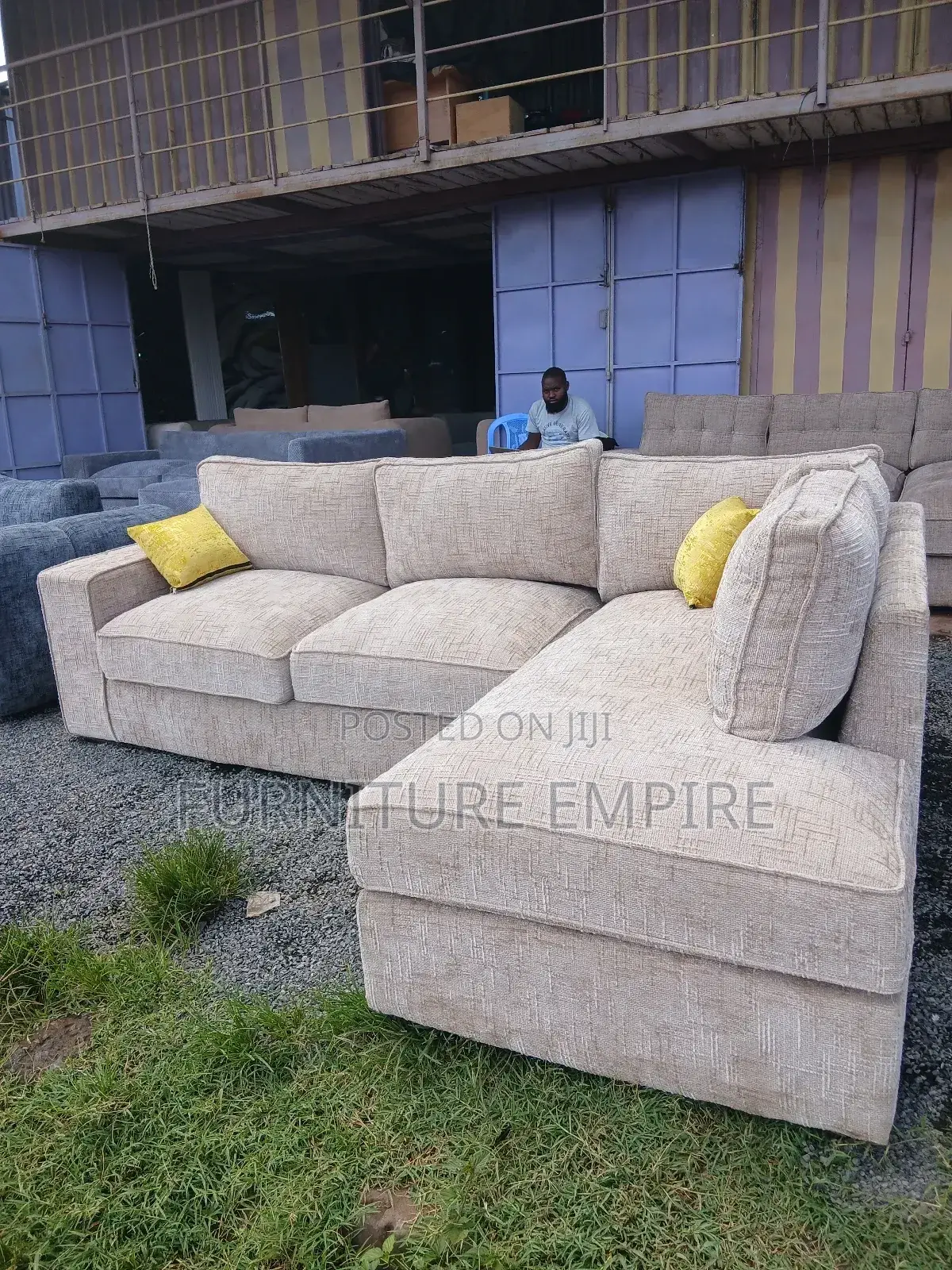 Grand Relaxer 6-Seater L-Seat
