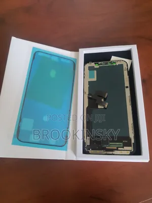 iPhone Xs Screen
