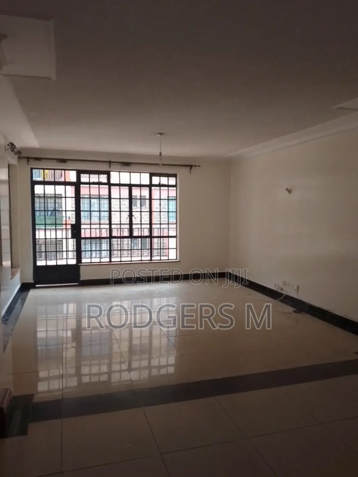 2bdrm Apartment in Valley Arcade for rent