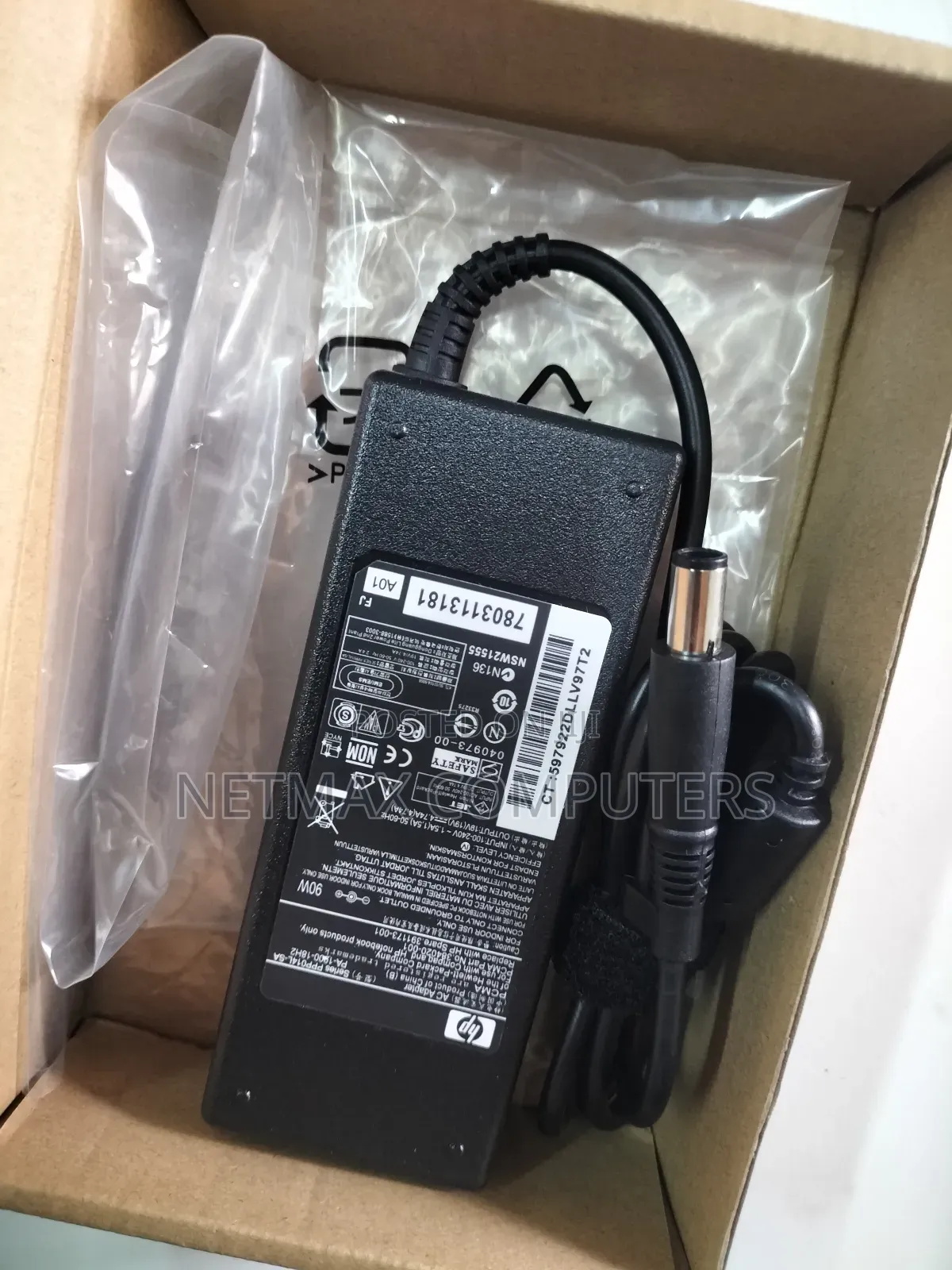 90 Watts Laptop Charger Big Pin