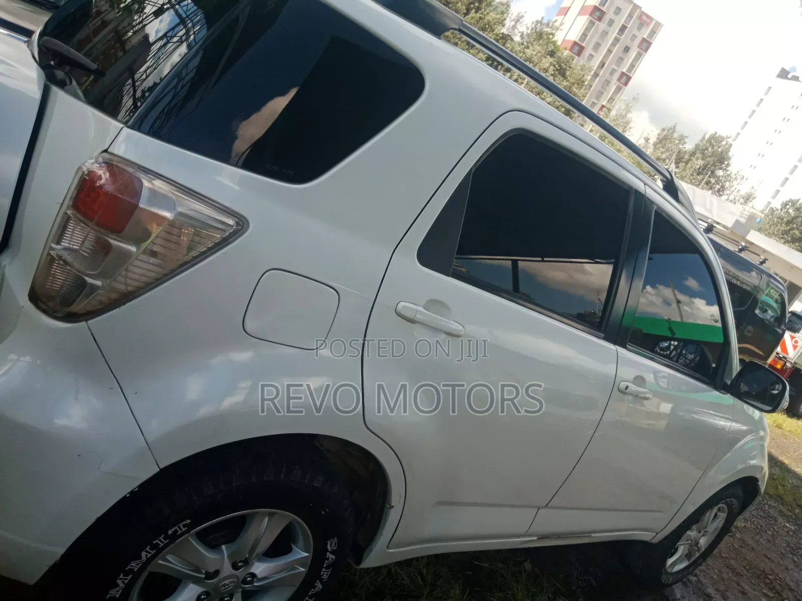 Toyota Rush 1.5 AWD 2013 White