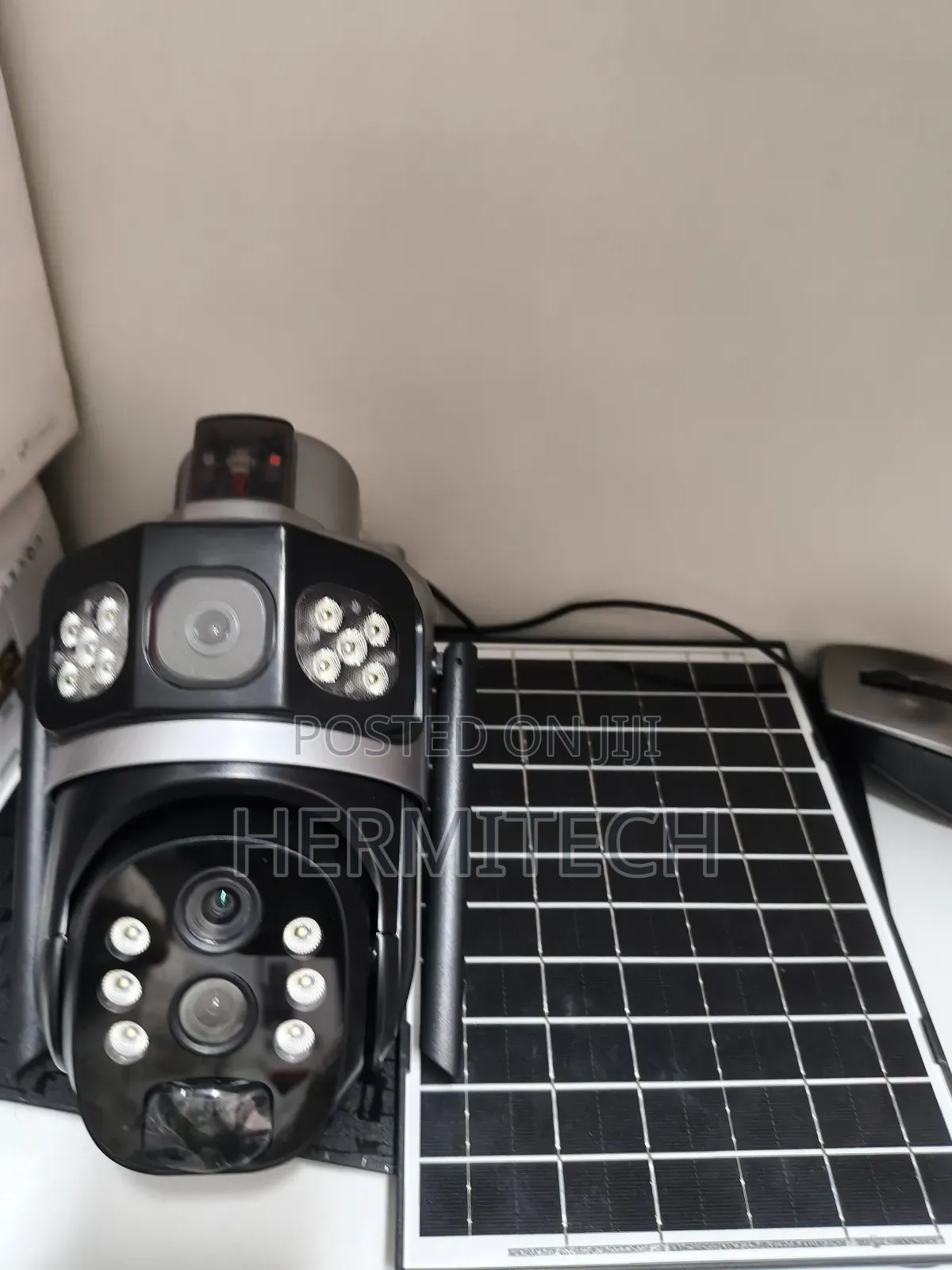 Solar 4g Electric Model CCTV for Remote Areas With 10x Zoom