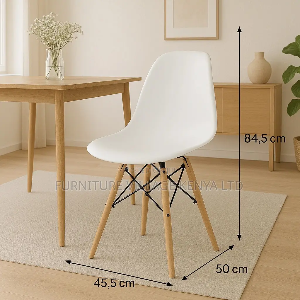 Dining Chair; White Plastic Molded Eames Chair