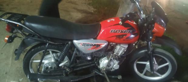 Bajaj Boxer 125 2021 Red - main view