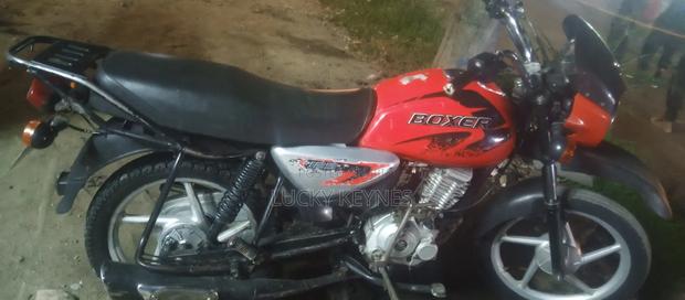 Bajaj Boxer 125 2021 Red - thumbnail 3