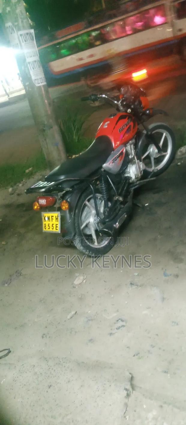 Bajaj Boxer 125 2021 Red - thumbnail 7
