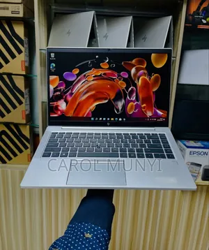 New Laptop HP EliteBook 845 G8 8GB AMD Ryzen 5 SSD 256GB
