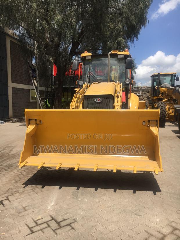 SDLG Backhoe - thumbnail 4