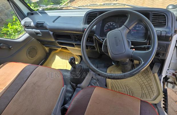 Isuzu NHR 4.3 - thumbnail 7