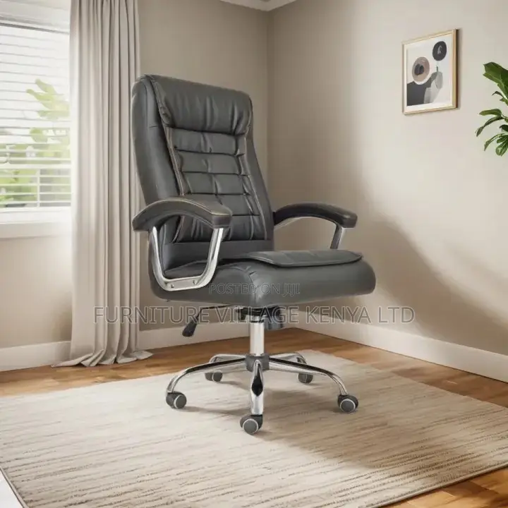 Office Chair; Executive Swivel Leather Chair