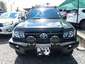 Toyota Land Cruiser 100 4.2 TD Executive 2005 Black