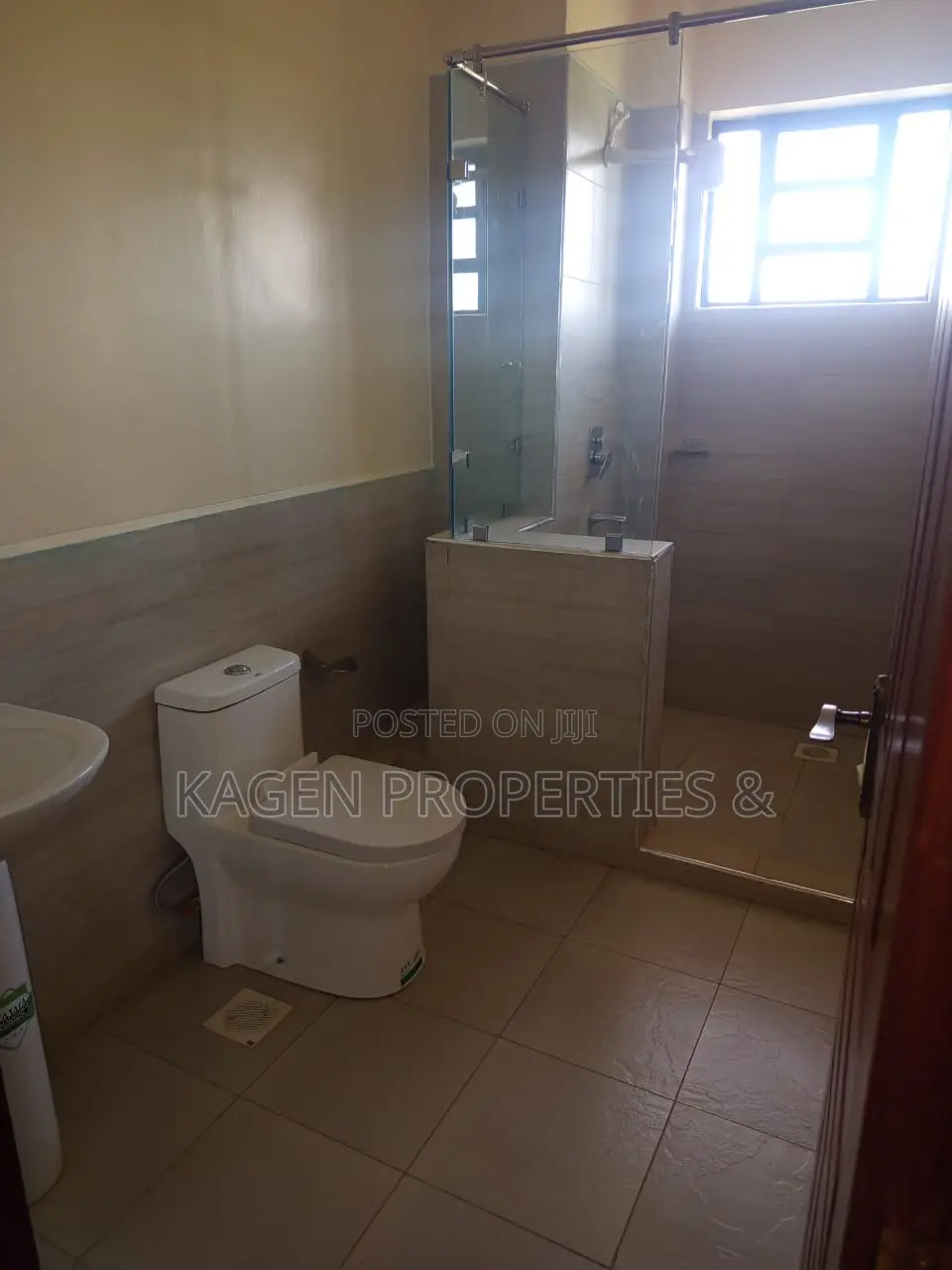 4bdrm Maisonette in Kibiku for sale