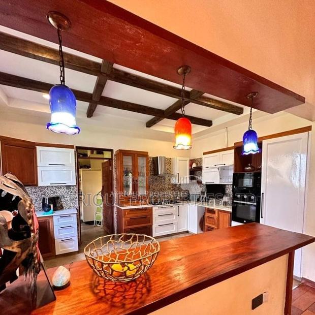 7bdrm Mansion in Ridgeways for sale - thumbnail 7