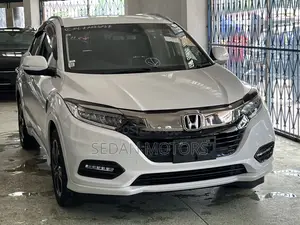 Honda Vezel 2019 White