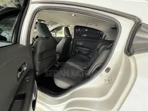 Honda Vezel 2019 White