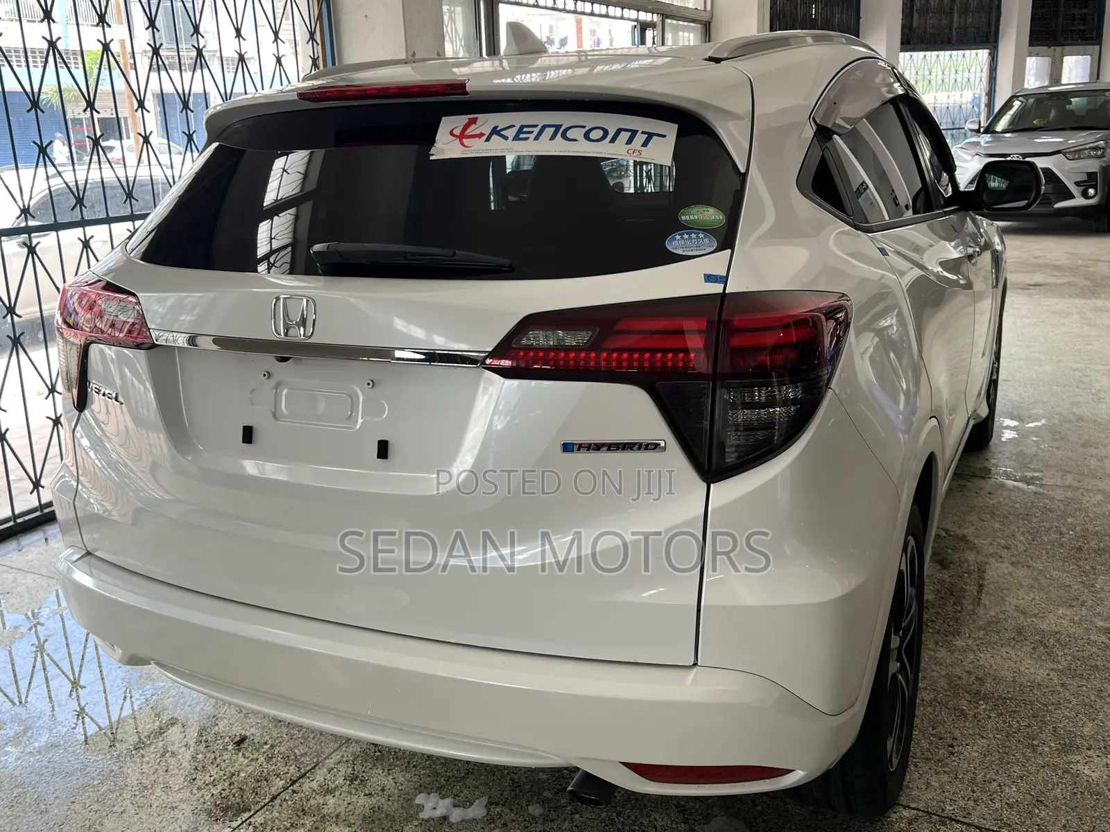 Honda Vezel 2019 White