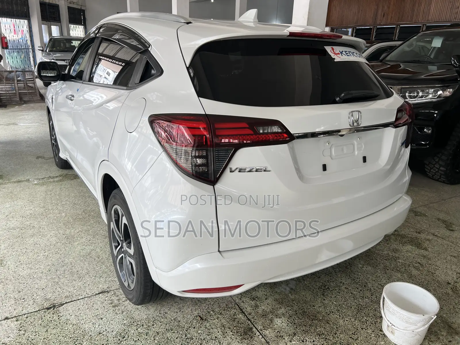 Honda Vezel 2019 White