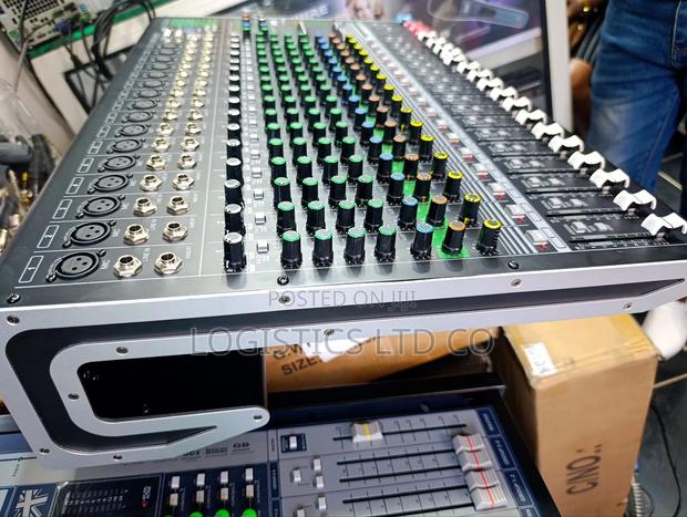 Soundcraft Be18 Plain Mixer - thumbnail 2