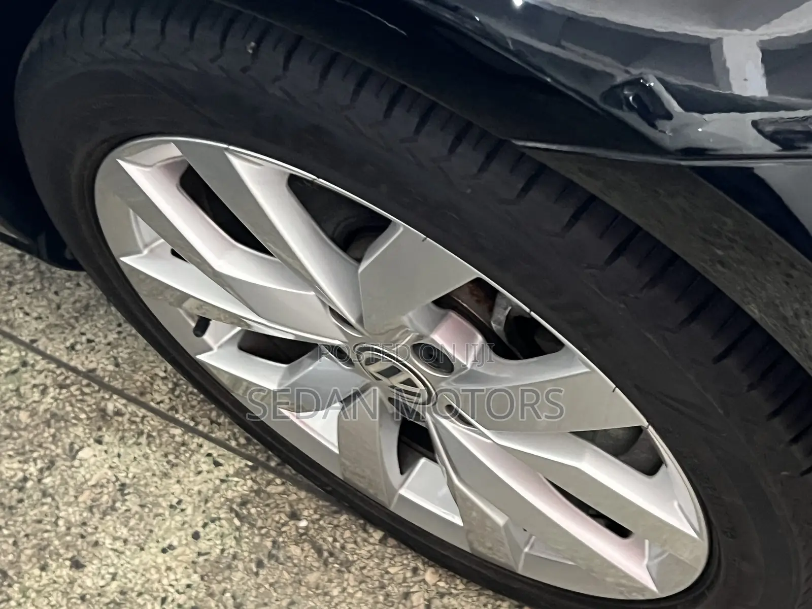 Volkswagen Golf 2019 Matt Black