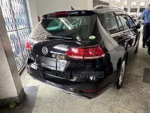 Volkswagen Golf 2019 Matt Black