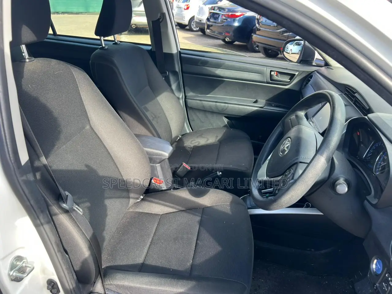 Toyota Corolla Fielder 2019 White