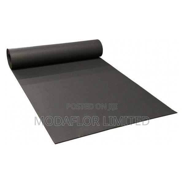 Plain Rubber Mat Flooring for Gym, Home and Office Floor Use