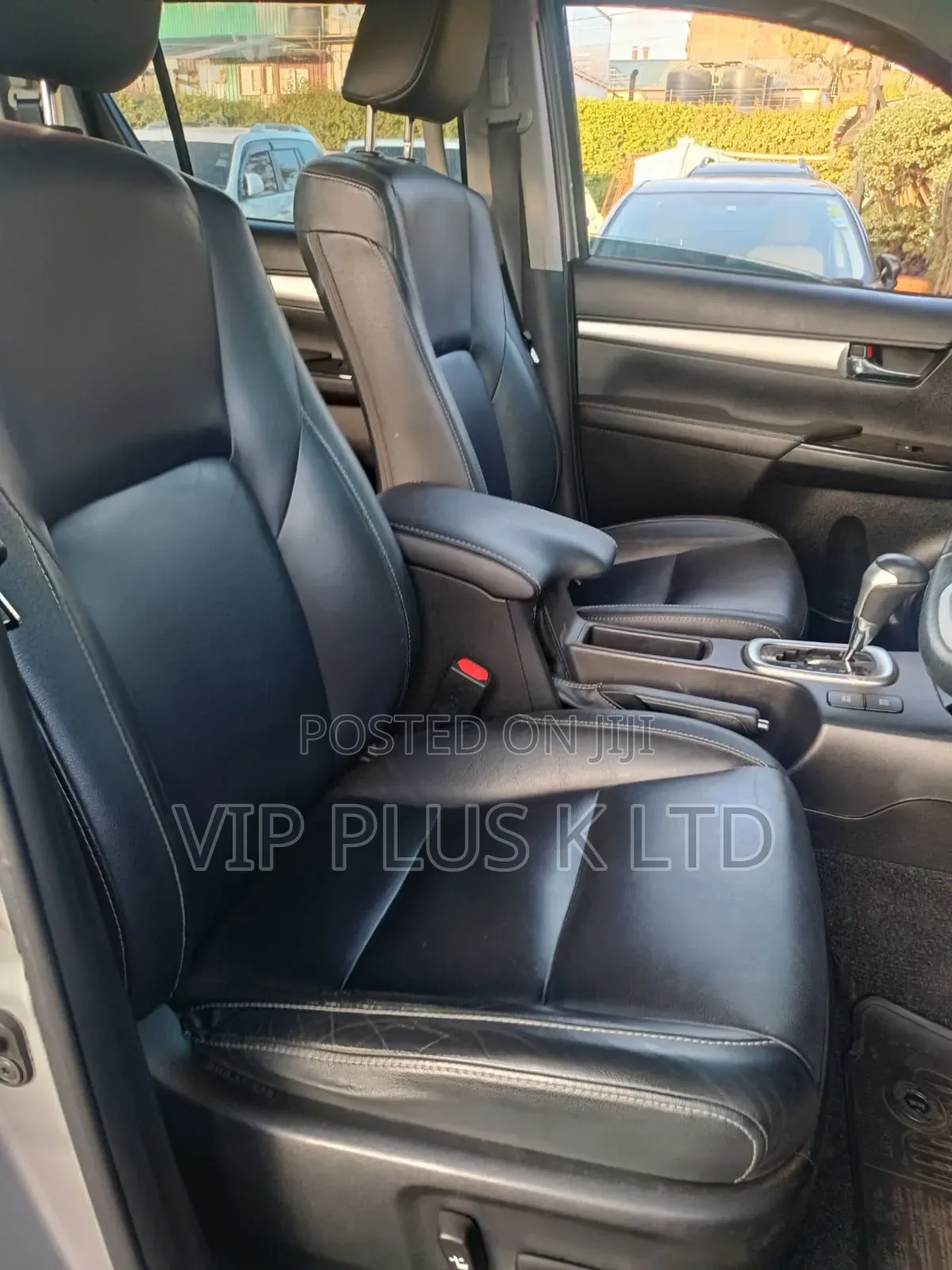 Toyota Hilux Revo Double Cab Deisel 2.8 AWD 2019 Gray