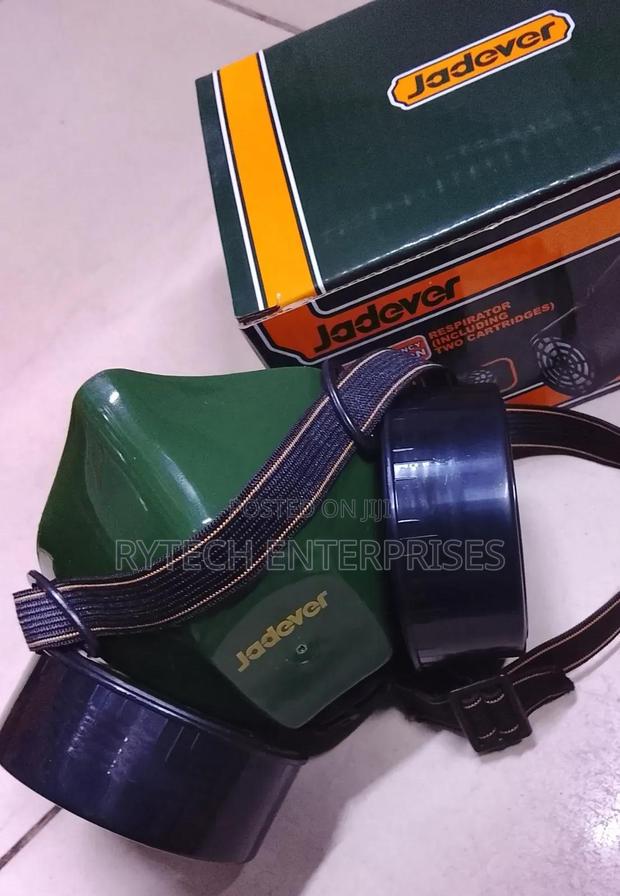 Jadever Respirator Mask With Two Cartridges
