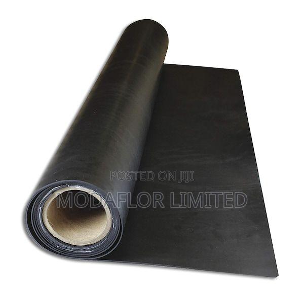 Heavy Duty Plain Rubber Mat for Commercial and Industrial Use - main view