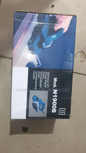 Makita Electric Planer