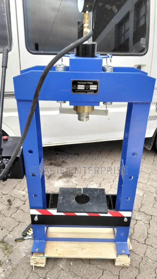 H-Frame Hydraulic Press - main view