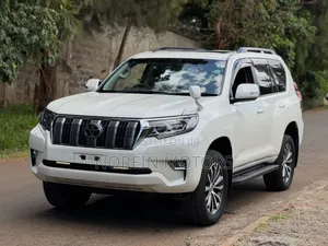 Toyota Land Cruiser Prado 2019 Off white