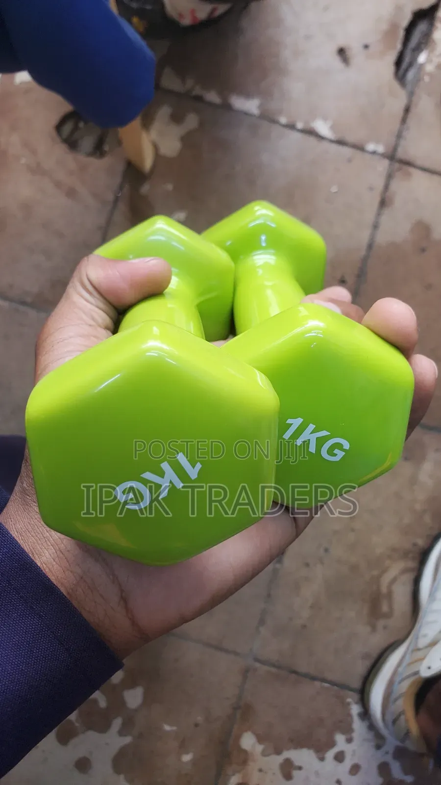 1 Kg Green Coated Dumbell (Assorted)