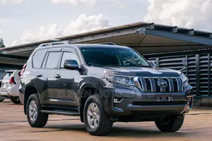 Toyota Land Cruiser Prado 2.7 2020 Gray