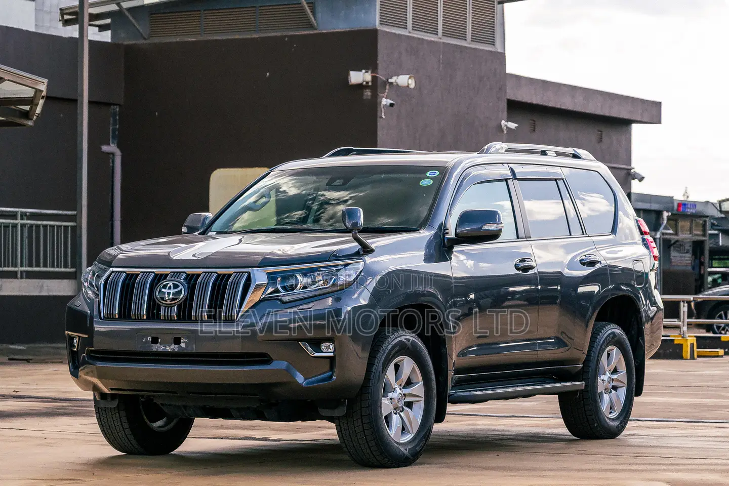 Toyota Land Cruiser Prado 2.7 2020 Gray