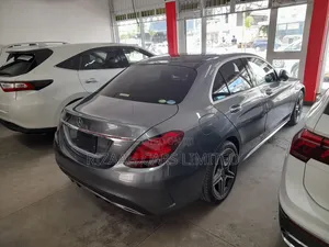 Mercedes-Benz C200 2019 Gray