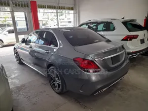 Mercedes-Benz C200 2019 Gray