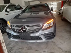 Mercedes-Benz C200 2019 Gray