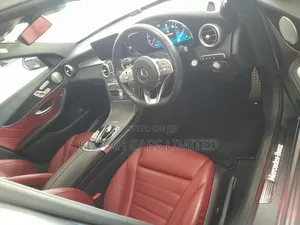 Mercedes-Benz C200 2019 Gray
