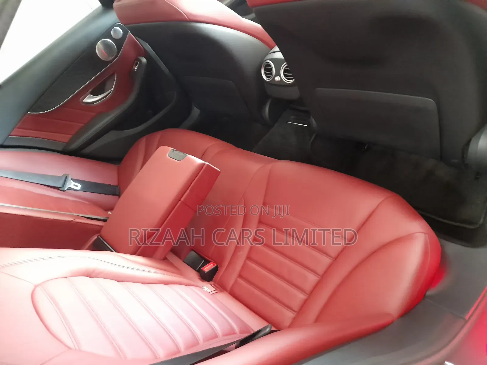 Mercedes-Benz C200 2019 Gray