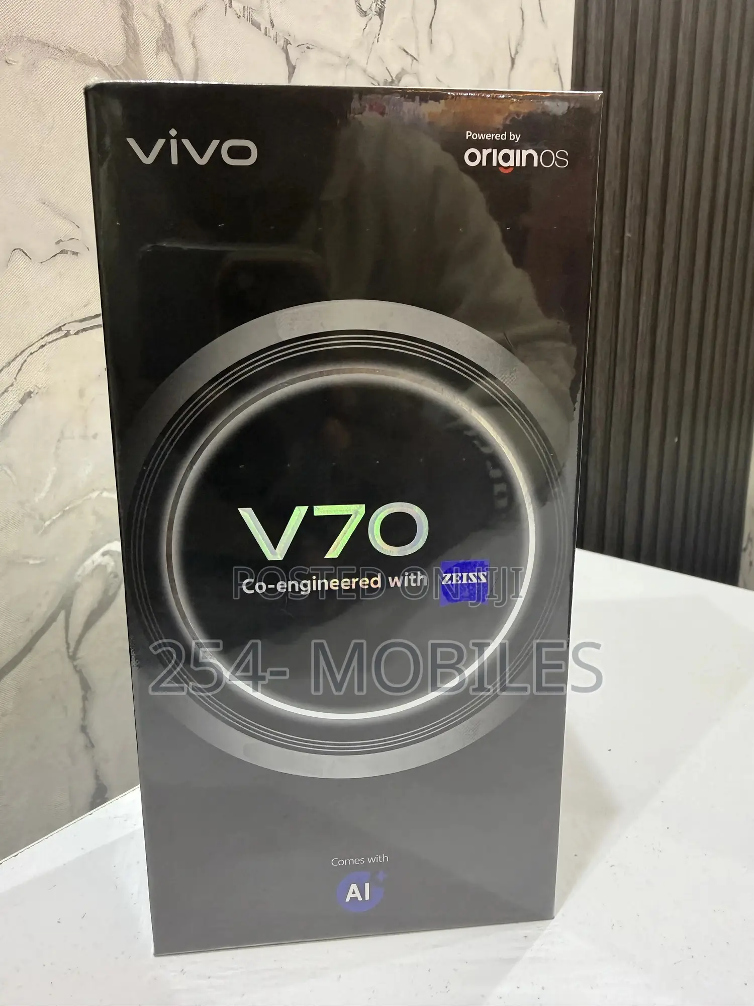 New Vivo V70 512 GB Gray