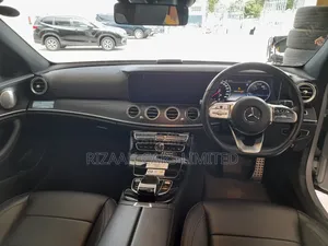 Mercedes-Benz E200 2018 Silver
